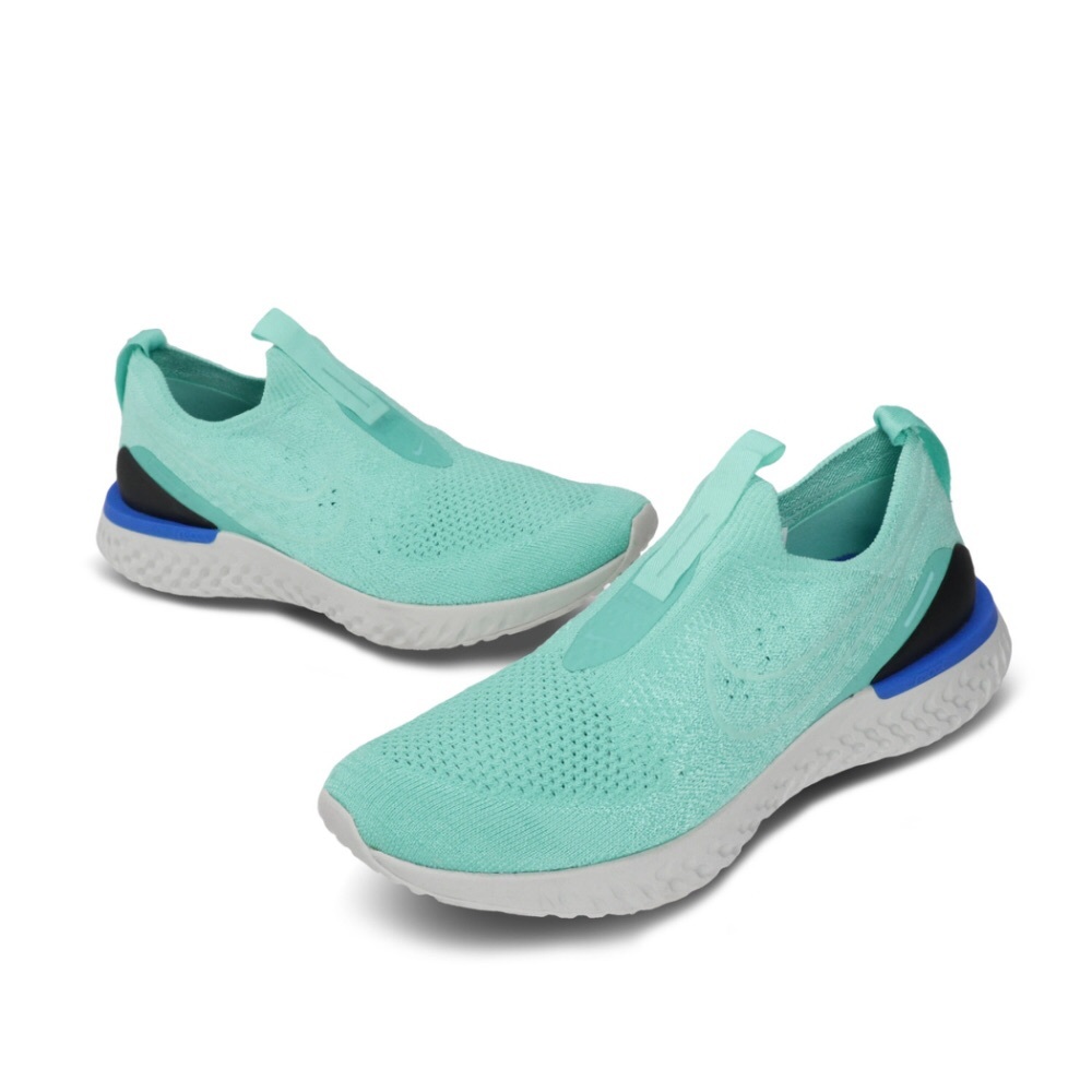 Nike Women Epic Phantom React Flyknit Running 7.5